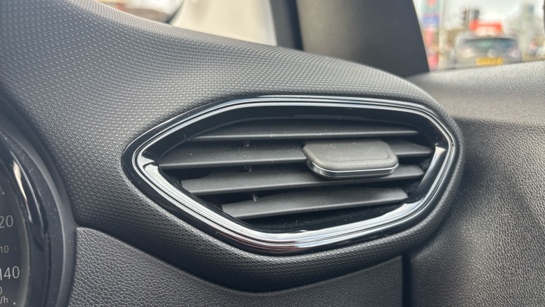 Vauxhall Crossland 1.2 Turbo [130] Design 5dr Auto Petrol Hatchback